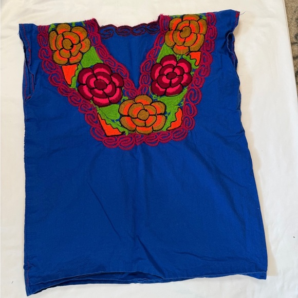 Handmade Tops - Mexican Oaxacan size medium blue/red hand-embroidered floral peasant blouse.